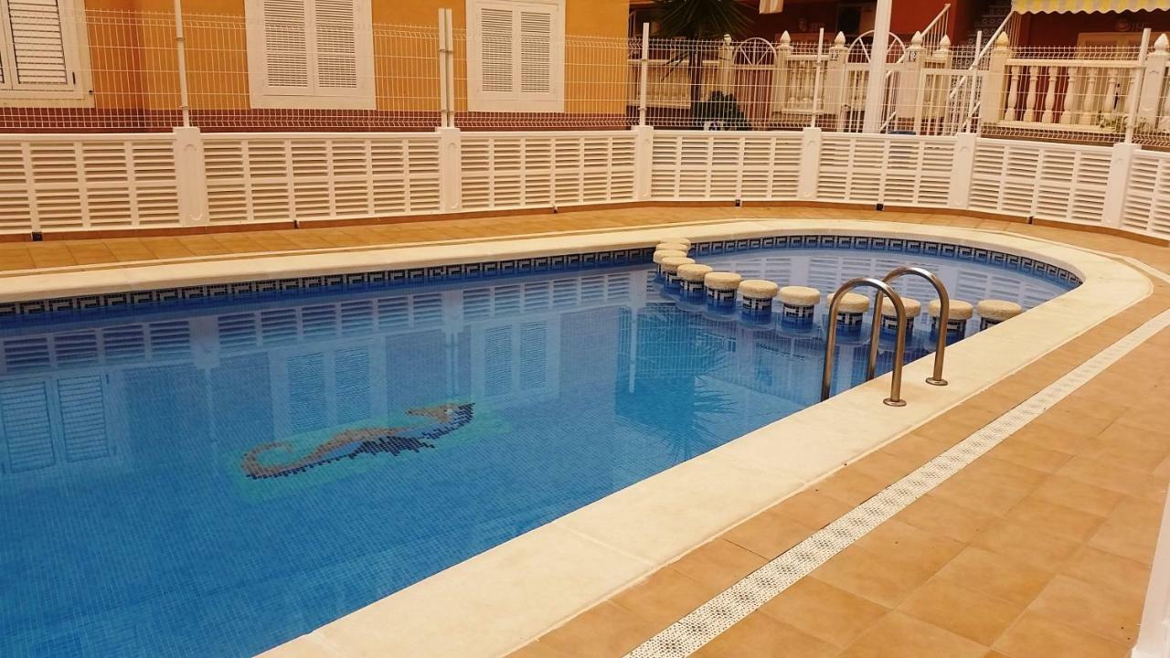 Urbanizacion Puerto Romano - Playa La Mata  Esterno foto